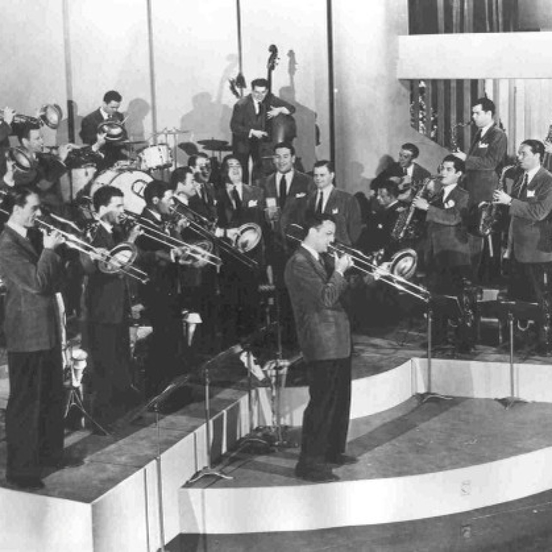 Glenn Miller And His Orchestra