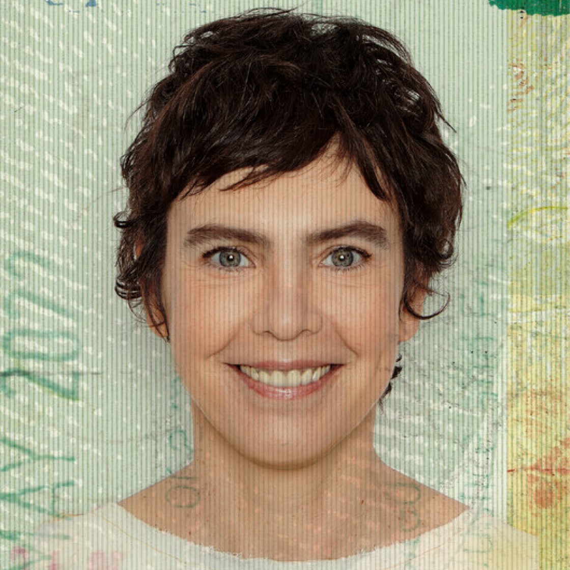 Adriana Calcanhotto