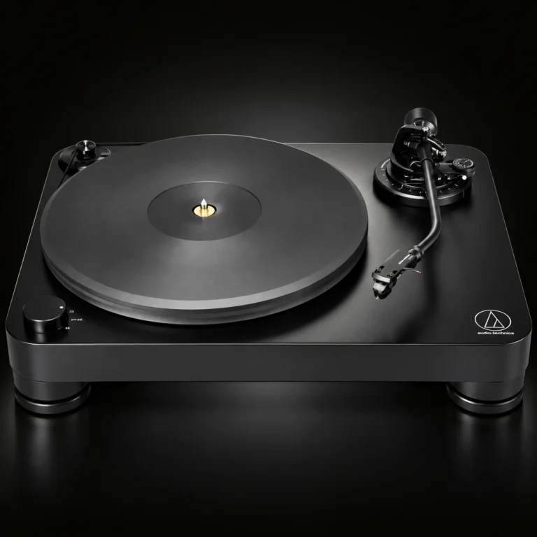 Проигрыватель винила Audio-Technica AT-LP7x, чёрный