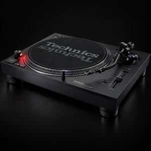 Technics SL-1210MK7, чёрный