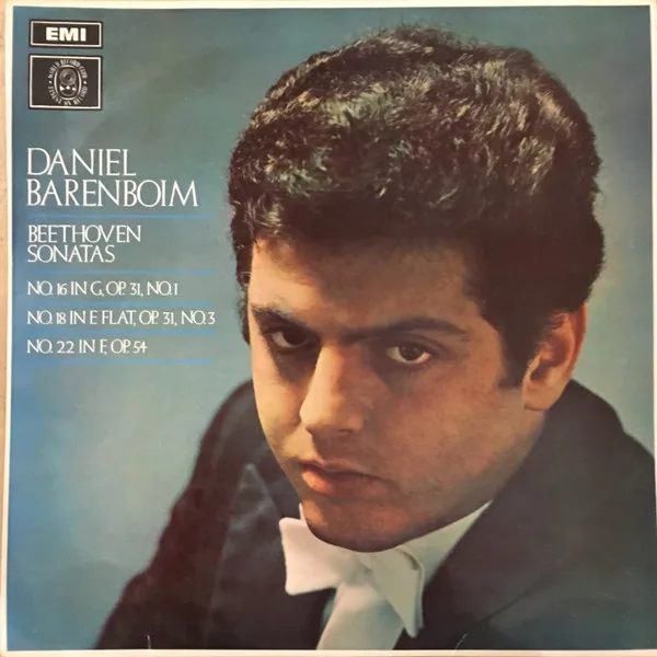 Beethoven Sonatas - No. 16 In G, Op. 31, No. 1 / No. 18, In E Flat, Op. 31, No. 3 / No. 22 In F, Op. 54