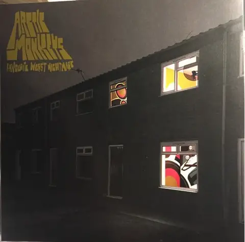 Arctic Monkeys – Favourite Worst Nightmare (Gatefold, Reissue, Stereo Vinyl) - фото №1