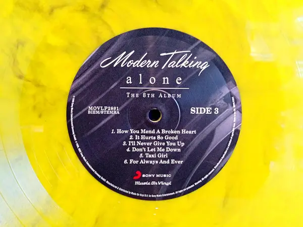 Modern Talking – Alone (2LP, Album, Limited Edition, Numbered, Reissue, Yellow & Black Marbled Vinyl) - фото №6