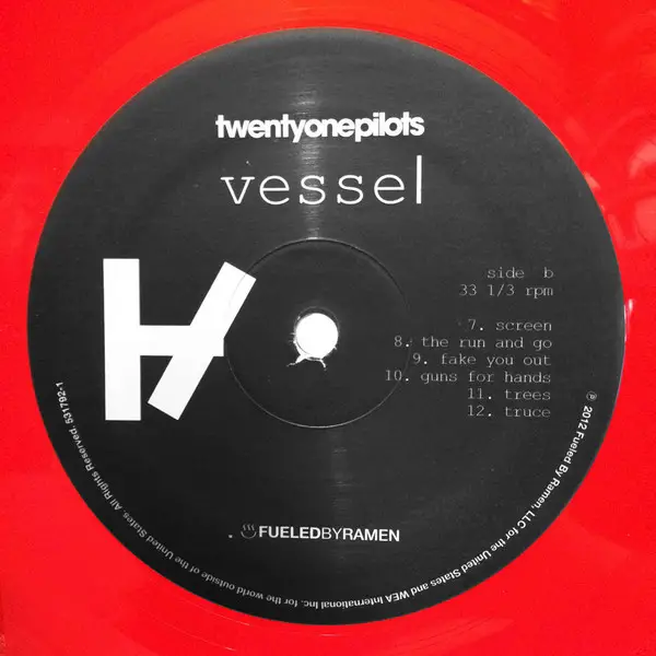 Twenty One Pilots – Vessel (LP, Album, Limited Edition, Reissue, Clear Vinyl) - фото №6