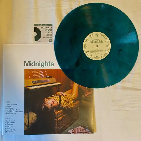 Taylor Swift – Midnights (Special Edition, Jade Green Marbled Vinyl) - фото №4