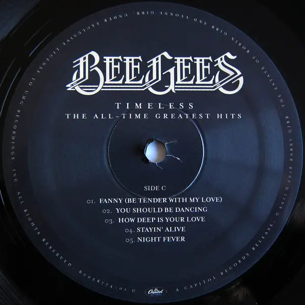 Bee Gees - Timeless: The All-Time Greatest Hits - фото №5