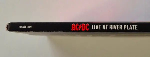 AC/DC - Live At River Plate (3 платівки, Gold, 180g, LP, Album, Reissue, Stereo) - фото №29
