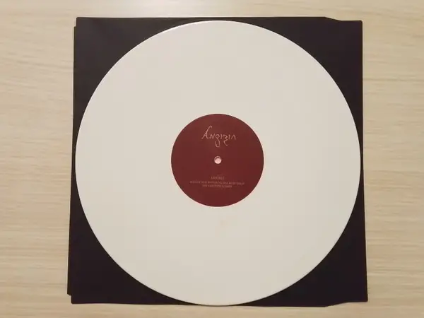 Angizia - Die Kemenaten Scharlachroter Lichter (2 пластинки, Белый, 180 грамм, Альбом, Лимитированое, Переиздание, Ремастеринг) - фото №11