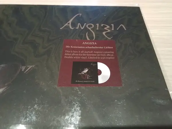 Angizia - Die Kemenaten Scharlachroter Lichter (2 пластинки, Белый, 180 грамм, Альбом, Лимитированое, Переиздание, Ремастеринг) - фото №3