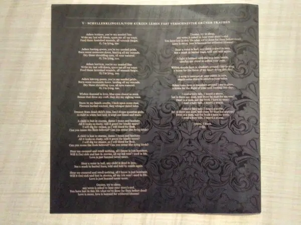 Angizia - Die Kemenaten Scharlachroter Lichter (2 пластинки, Белый, 180 грамм, Альбом, Лимитированое, Переиздание, Ремастеринг) - фото №10