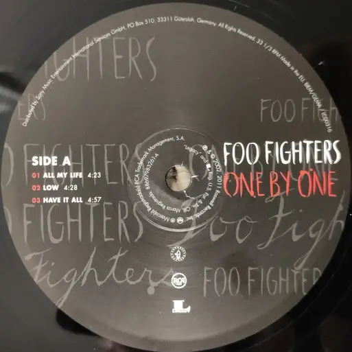Foo Fighters - One By One (2 платівки, 180 грам, Альбом, Перевидання) - фото №3