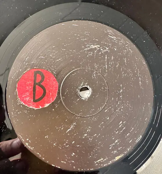 Agitator - Jag Trivs Bäst Där Du är (LP, Album, Stereo) - фото №6
