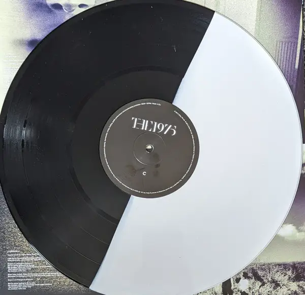 The 1975 - The 1975 (2 платівки, Black, White, Split, LP, Album, Numbered, Reissue) - фото №7