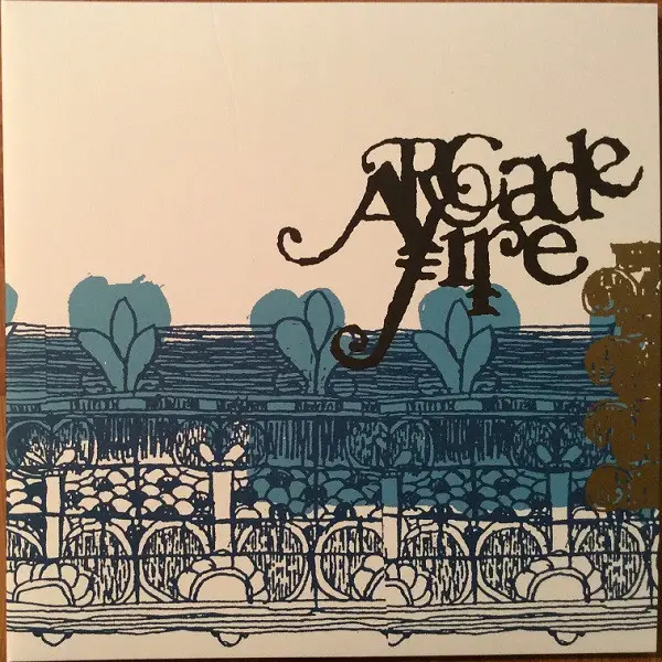 Arcade Fire - Arcade Fire (Синий, Прозрачный, EP, Record Store Day, Лимитированое, Пронумерованный, Переиздание, Ремастеринг) - фото №2