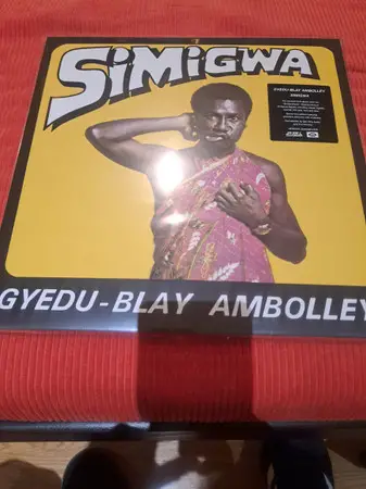 Gyedu Blay Ambolley - Simigwa
