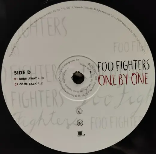 Foo Fighters - One By One (2 платівки, 180 грам, Альбом, Перевидання) - фото №6