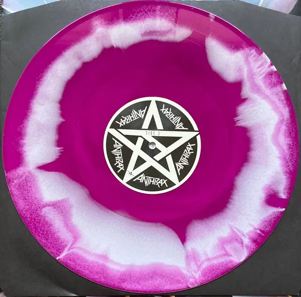 Anthrax - We've Come for You All (2 пластинки, Фиолетовый, Белый, Раскладная обложка, Альбом, Переиздание) - фото №6
