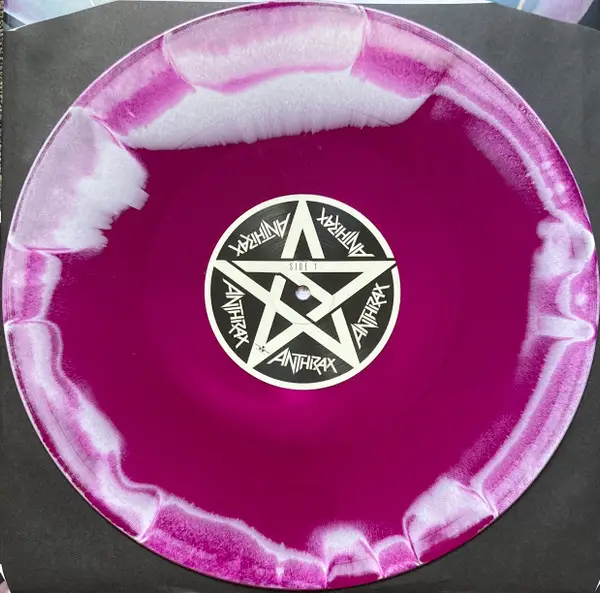 Anthrax - We've Come for You All (2 пластинки, Фиолетовый, Белый, Раскладная обложка, Альбом, Переиздание) - фото №4