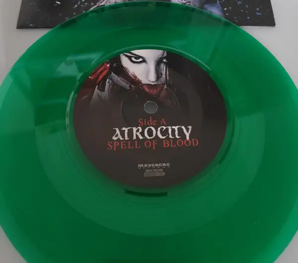Atrocity - Spell Of Blood (Зелёный, Сингл, Лимитированое) - фото №3