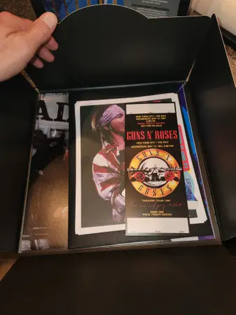 Guns N' Roses - Use Your Illusion I & II (12 платівок, Збірник, Deluxe видання, Лимітоване, Перевидання, Ремастеринг) - фото №69