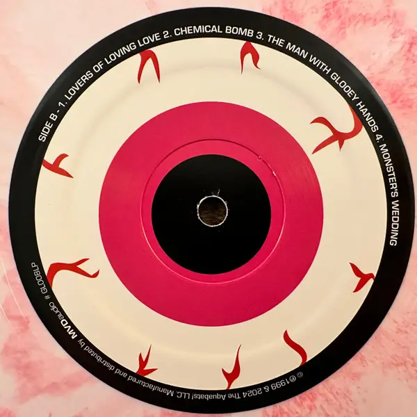 The Aquabats! - Vs. The Floating Eye Of Death! And Other Amazing Adventures - Vol. 1 (2 пластинки, Кровавые брызги, Розовый, Альбом, Лимитированое, Переиздание) - фото №9