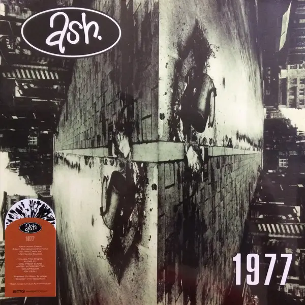 Ash - 1977 (Белый, Чёрный, Брызги, Альбом, Переиздание, Ремастеринг)