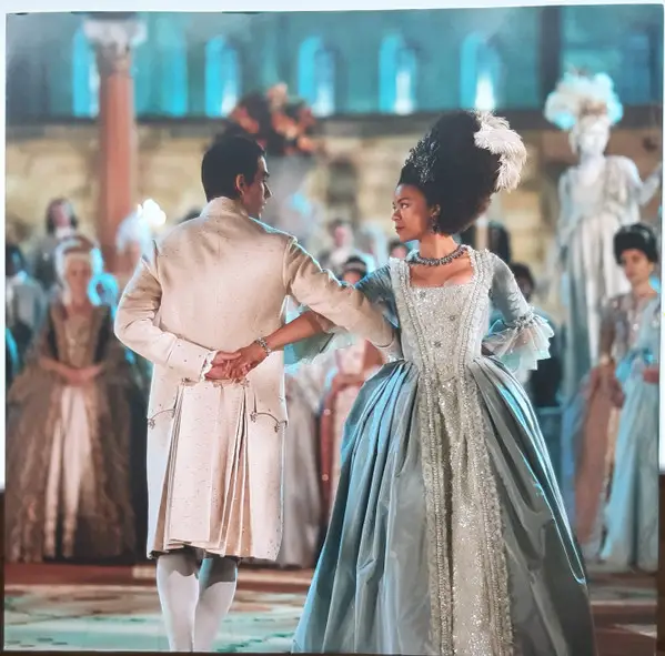 Various - Queen Charlotte (A Bridgerton Story) (Covers From The Netflix Series) (Полупрозрачный, Красный, Альбом, Лимитированое) - фото №5