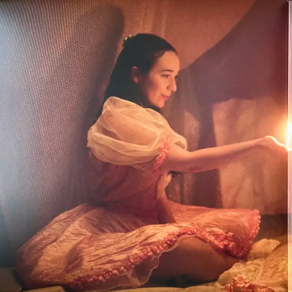 Melanie Martinez - K-12 (Нежно-розовый, Сплит, Альбом, Лимитированое) - фото №3