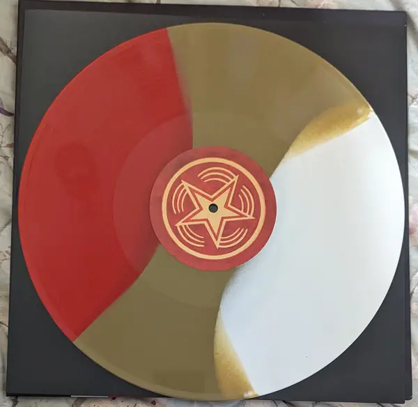 Michael Abels - Us (Original Motion Picture Soundtrack) (2 пластинки, Red, Brass, White, Split, LP, Album, Reissue) - фото №12