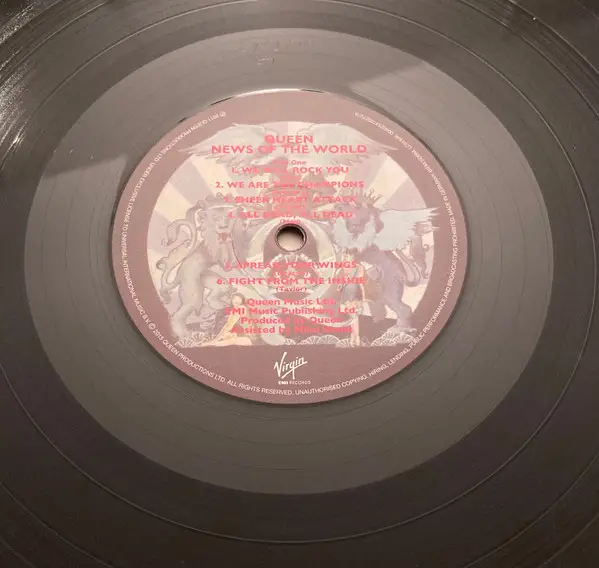 Queen - News Of The World (180 грам, Розкладна обкладинка, Мастерінг на пів-швидкості, Альбом, Перевидання) - фото №5