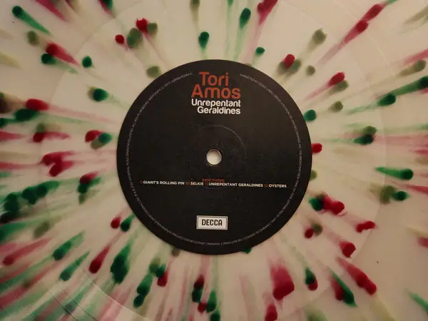 Tori Amos - Unrepentant Geraldines (2 платівки, Прозорий, Зелений, Червоний, Бризки, Альбом, Deluxe видання, Перевидання) - фото №6