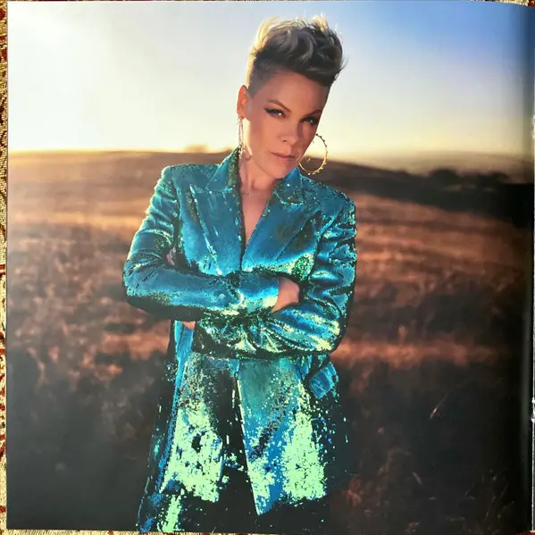 P!NK - Trustfall (Tour Deluxe Edition) (2 платівки, Рожевий, Мармур) - фото №15