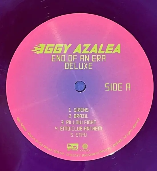 Iggy Azalea - The End Of An Era (2 платівки, Червоний, Синій, Альбом, Deluxe видання, Лимітоване) - фото №6