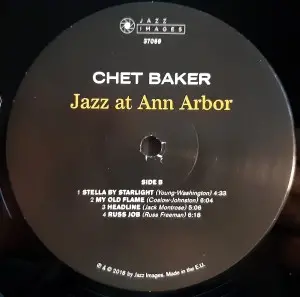 Chet Baker - Young Chet (A Jazz Portrait by William Claxton) (3 платівки, Перевидання) - фото №26