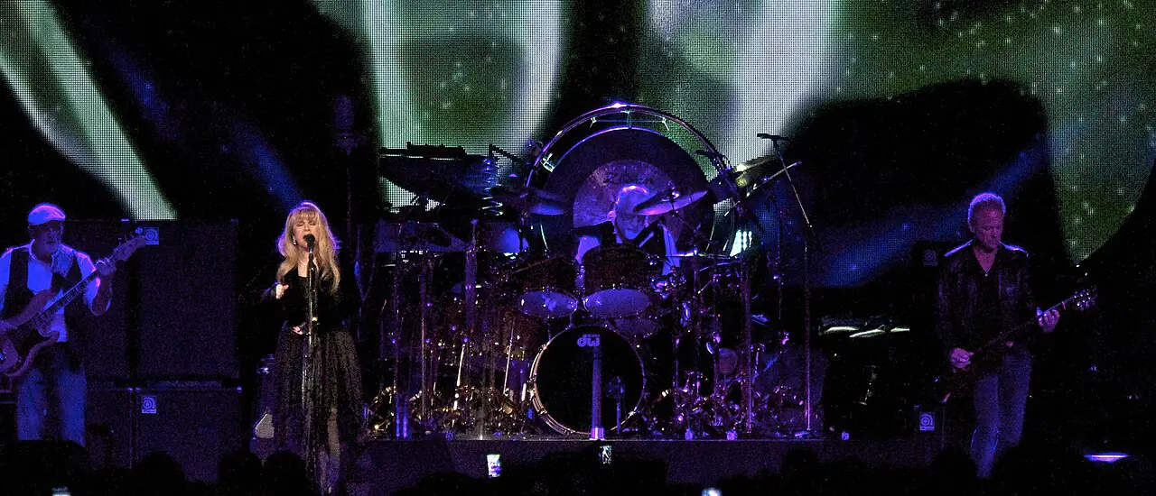 Fleetwood Mac на сцені в Міннеаполісі, 2013